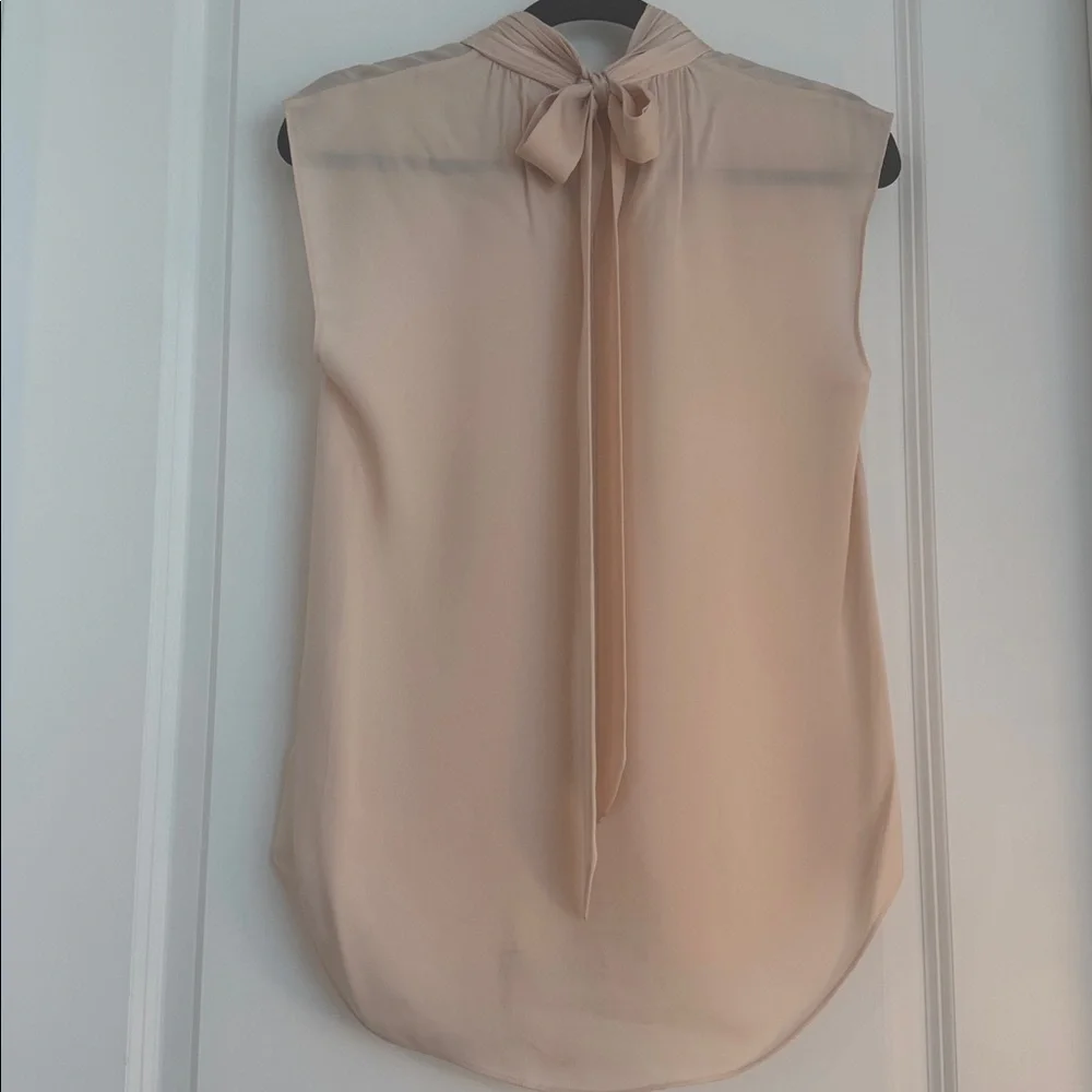 NWOT Veronica Beard Tristen Blouse in Blush (6) - Picture 3 of 5